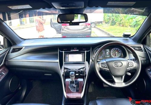 Toyota Harrier 2 (9)